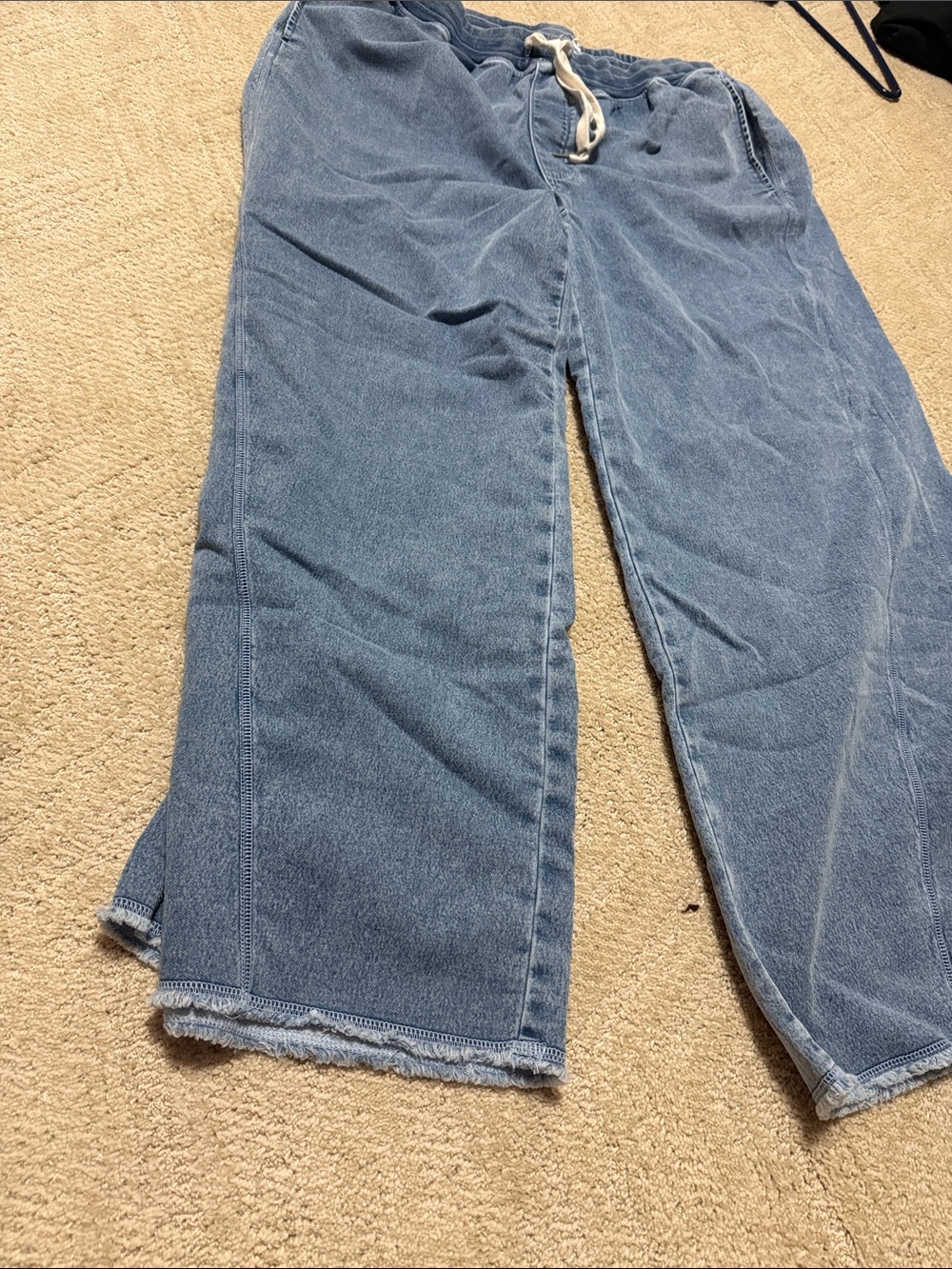 aerie Light Blue Wide-Leg Jeans with Frayed Hem